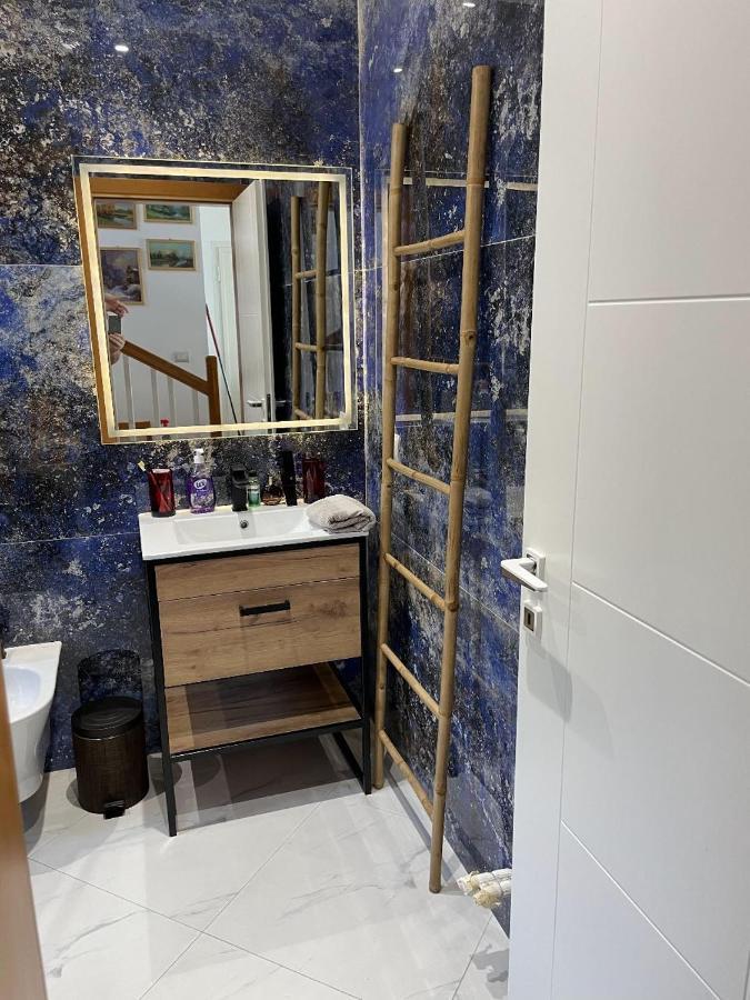Appartement Teuta- Luxury Penthouse 200M2 à Saranda Extérieur photo