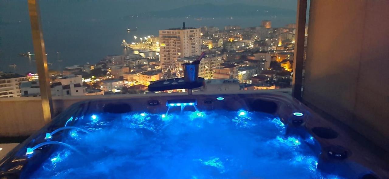 Appartement Teuta- Luxury Penthouse 200M2 à Saranda Extérieur photo